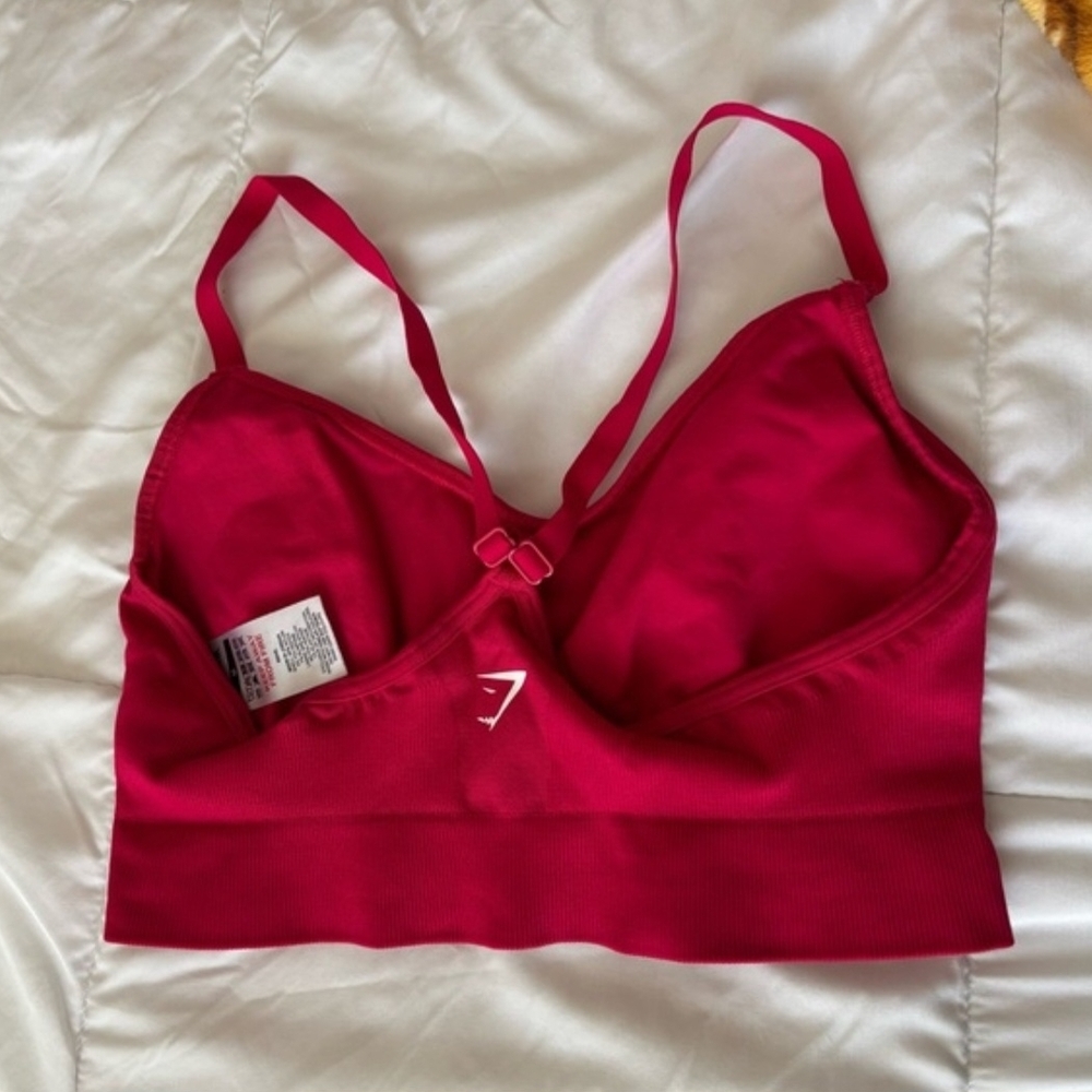 Gymshark Sports Bra - Picture 2 of 3